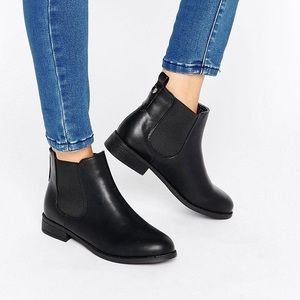 ISO H&M Chelsea boots